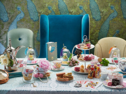 Quantum - Alice In Wonderland Murder Mystery Tea Party